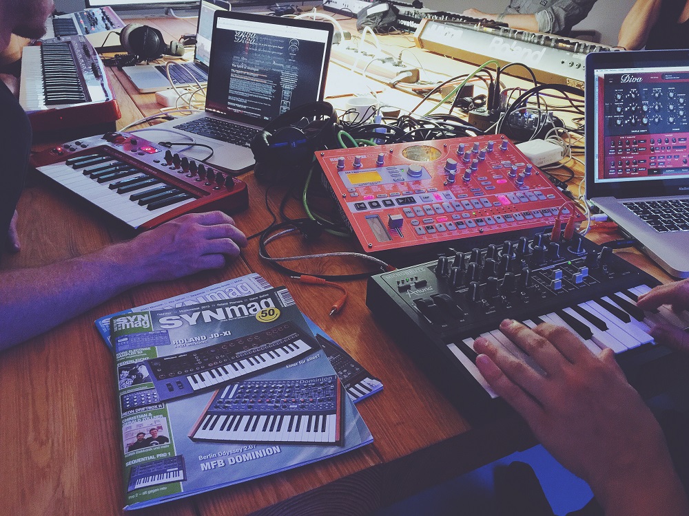 Electronic Music School Superbooth en